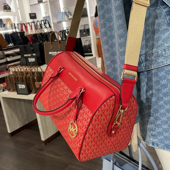 Michael Kors MK Jet Set Travel Medium Duffle Bag Satchel Bright Red MK Signature - Picture 13 of 16